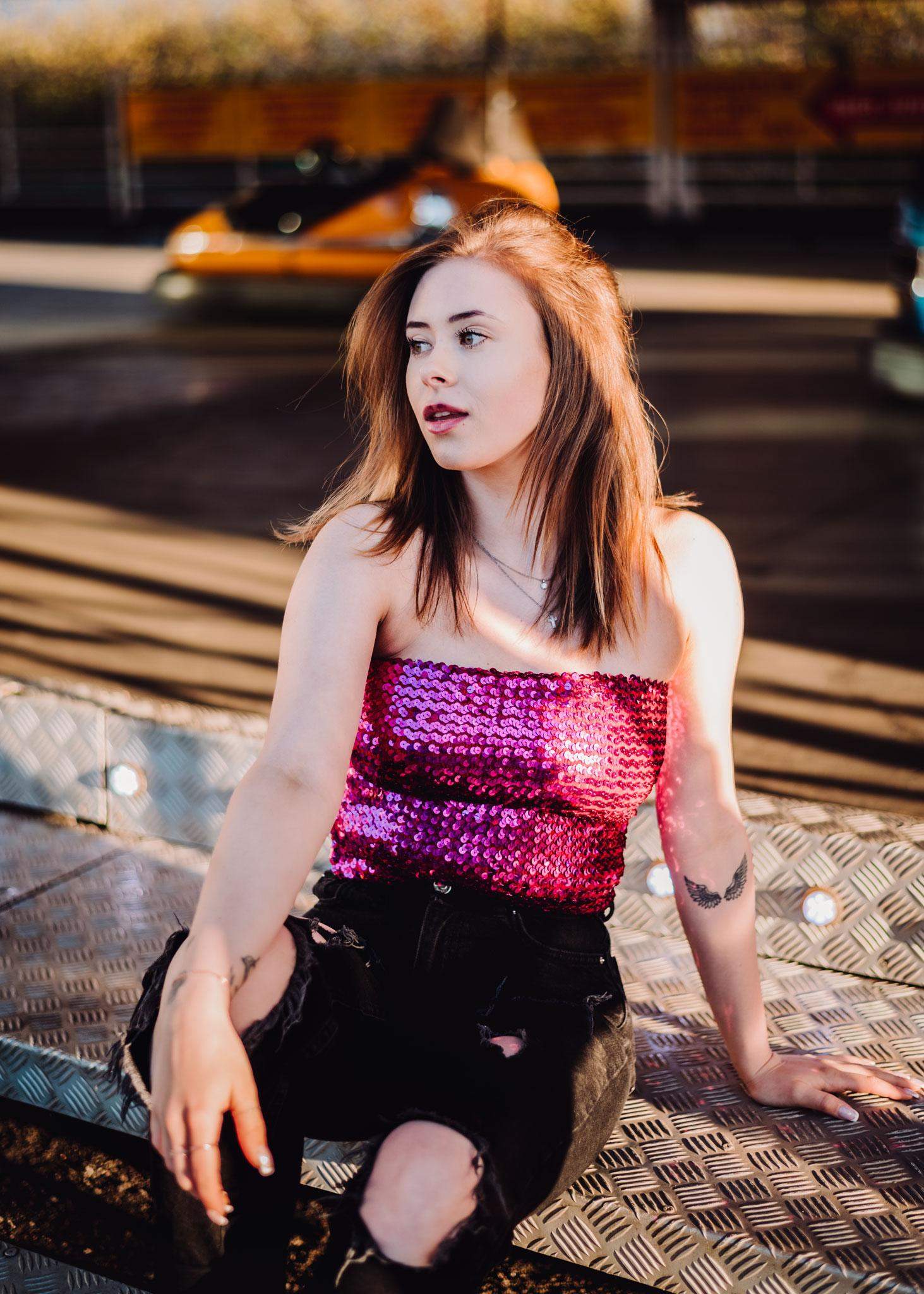 Na zdjęciu znajduje się chłopiec, który przyjmował pierwszą komunię świętą